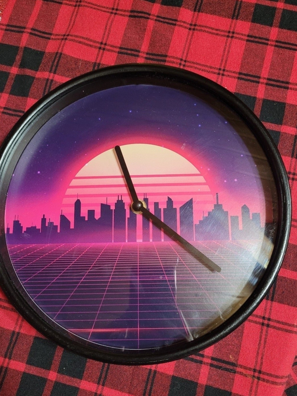 City Sunset Retro Wall Clock — Pink & Purple